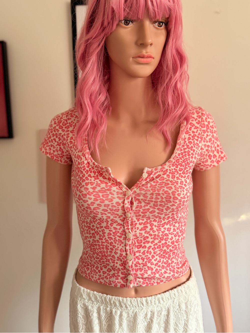 Brandy Melville pink leopard print button up crop top size XXS-XS